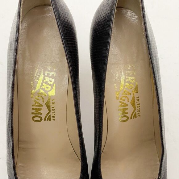 Vintage Salvatore Ferragamo Pump Women 9 AA Italy Brown Texture Leather Med Heel - Picture 5 of 7